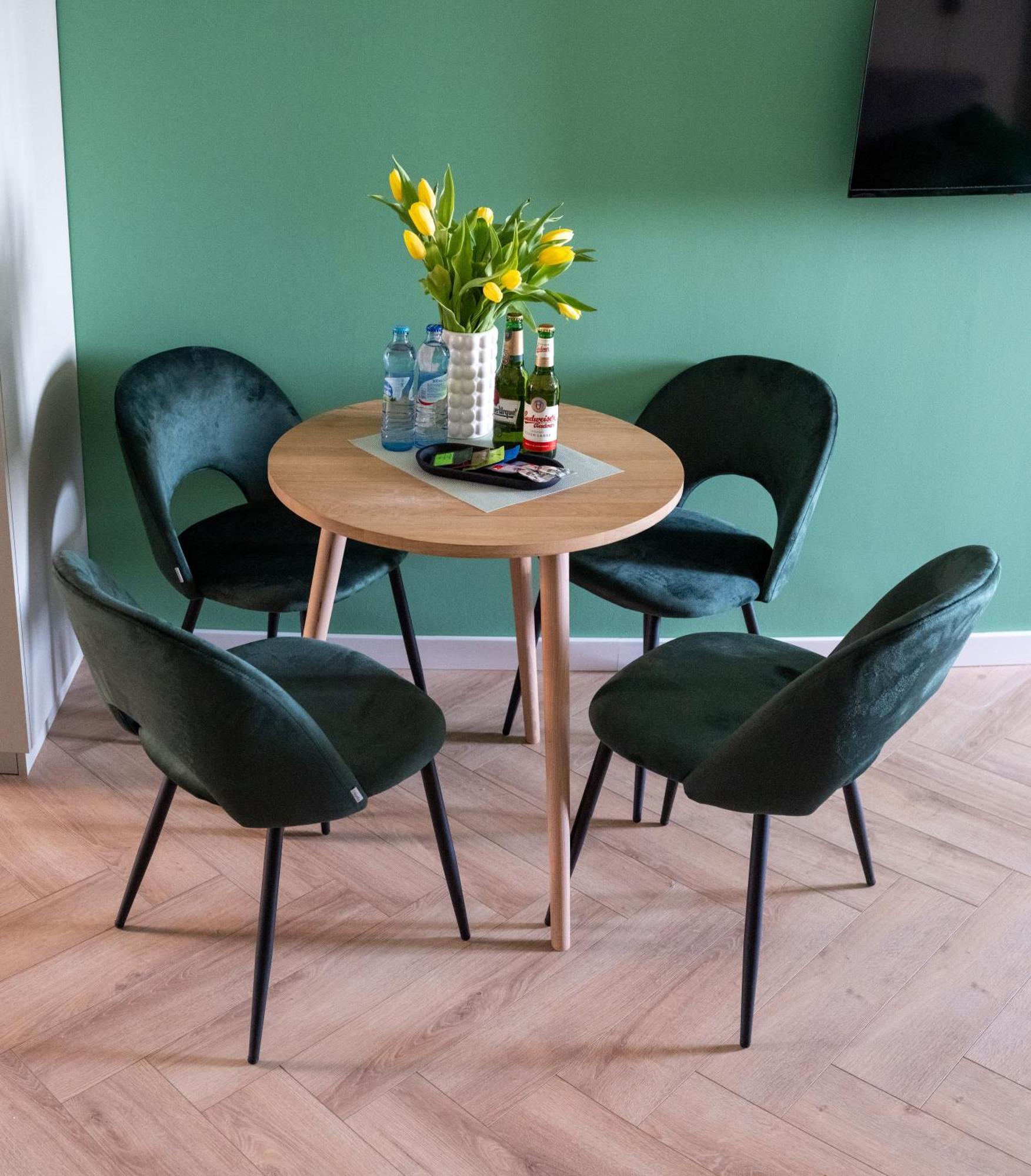 Apartamenty Drevny Kocur ポズナン エクステリア 写真